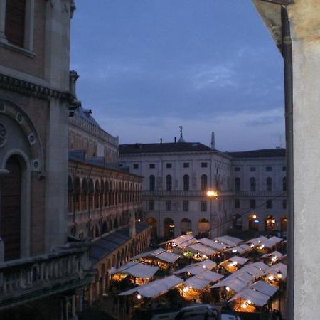 Alle Piazze Padova Bagian luar foto